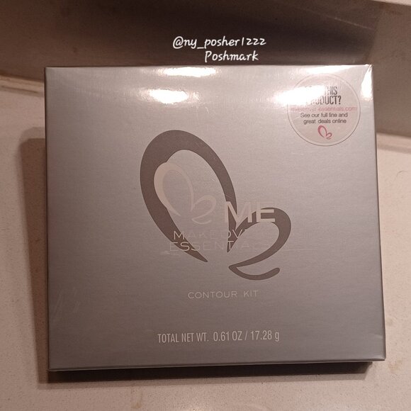 ＭＥ 𝗠𝗔𝗞𝗘𝗢𝗩𝗘𝗥 𝗘𝗦𝗦𝗘𝗡𝗧𝗜𝗔𝗟𝗦 𝗖𝗢𝗡𝗧𝗢𝗨𝗥 𝗞𝗜𝗧 🟤🟡 - Picture 9 of 15